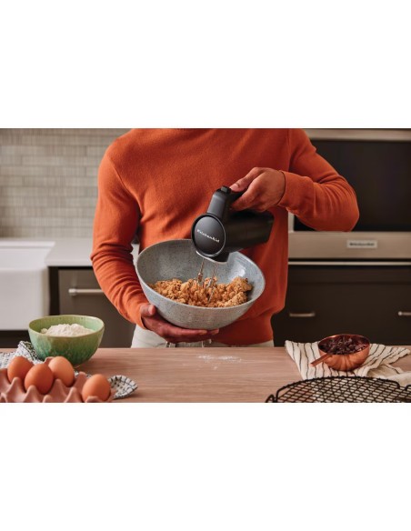 AMASADORA INALAMBRICA 12V (CON BATERIA) COLOR NEGRO MATE