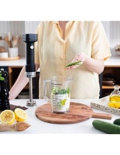 BATIDORA MANO INALAMBRICA 12V (CON BATERIA) CON ACCESORIOS COLOR NEGRO MATE