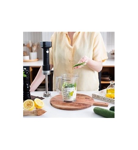 BATIDORA MANO INALAMBRICA 12V (SIN BATERIA) CON ACCESORIOS COLOR NEGRO MATE